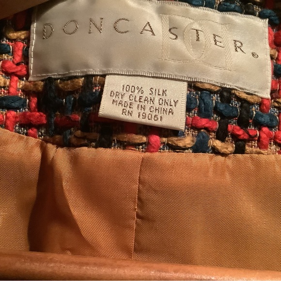 Doncaster Silk Multicolor Tweed Cropped Blazer Women’s Size 6